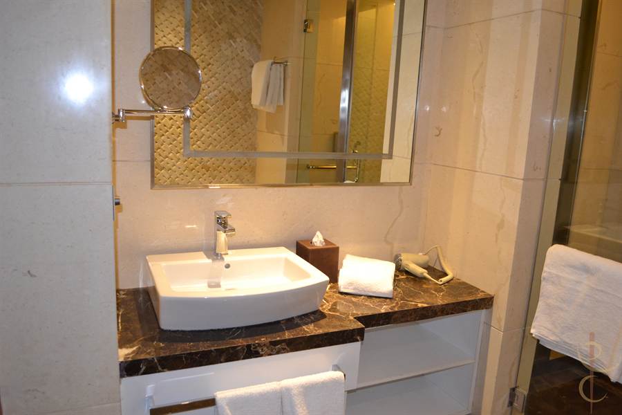 Crowne Plaza, Noida